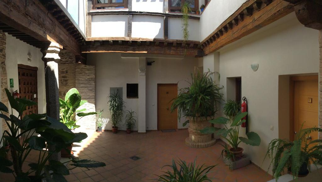 Apartamentos Del Casco โตเลโด ภายนอก รูปภาพ